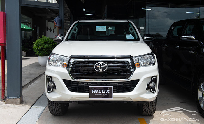 Đánh giá xe Toyota Hilux