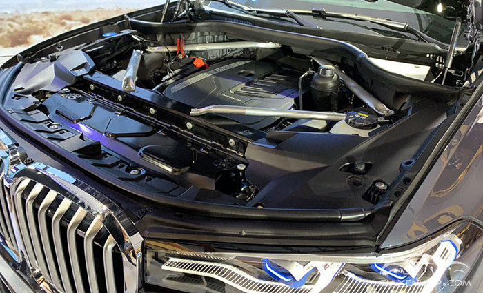 Động cơ xe BMW X7