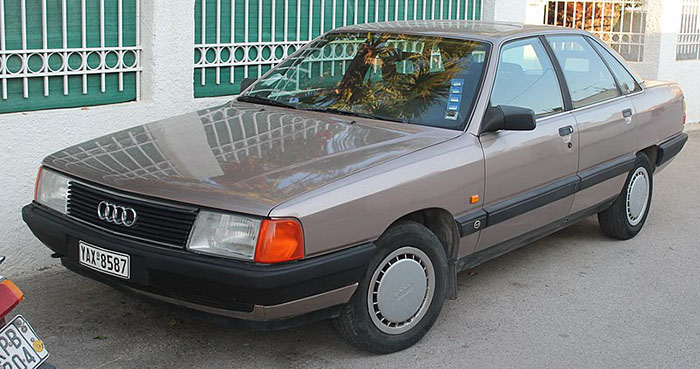 Audi 100 C3 (1988–1991)