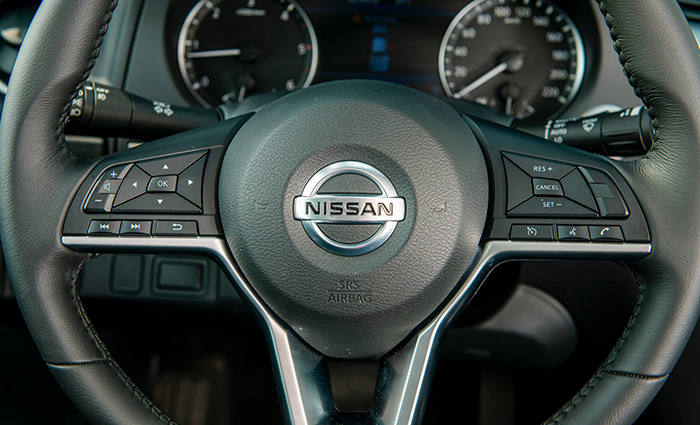Nội thất Nissan Navara