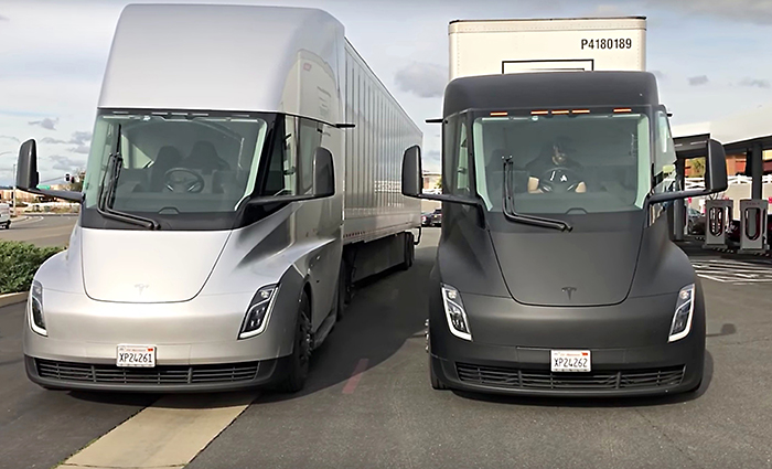 Đầu xe Vô-lăng Tesla Semi Truck