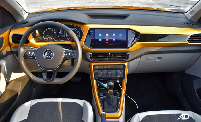 Nội thât mang phong cách đặc trưng của Volkswagen